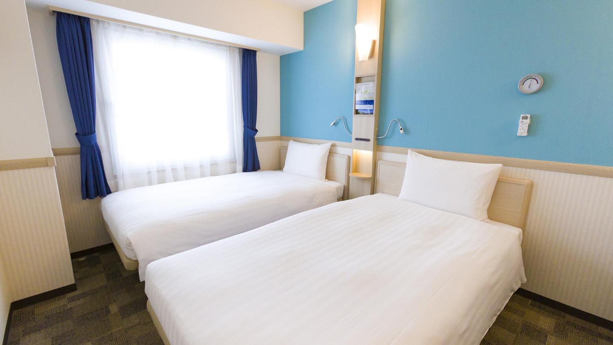 Toyoko Inn Osaka Tenjinbashi-Suji Rokuchome Room photo